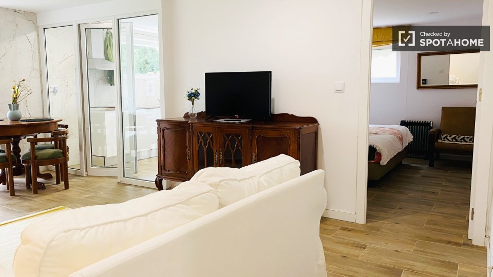 Apartment Lisbon, 1 bed — photo 15