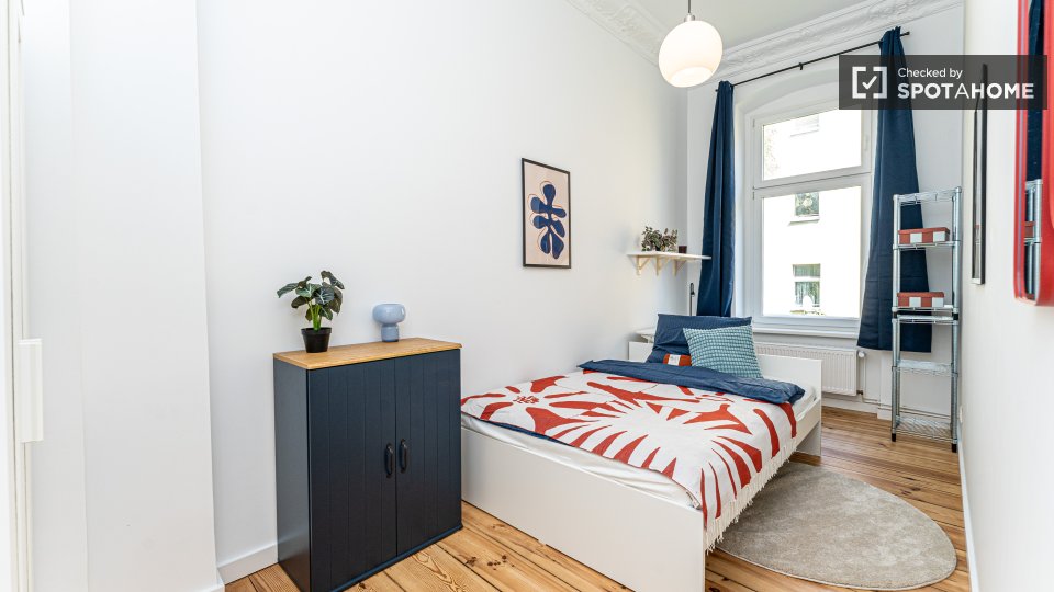Double room Berlin, 8 beds, 136m² — photo 6