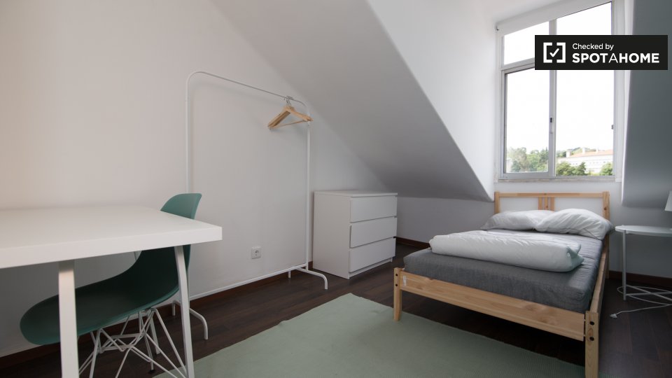 Double room Lisbon, 6 beds, 100m² — photo 4