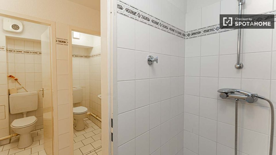 Double room Berlin, 12 beds, 170m² — photo 47