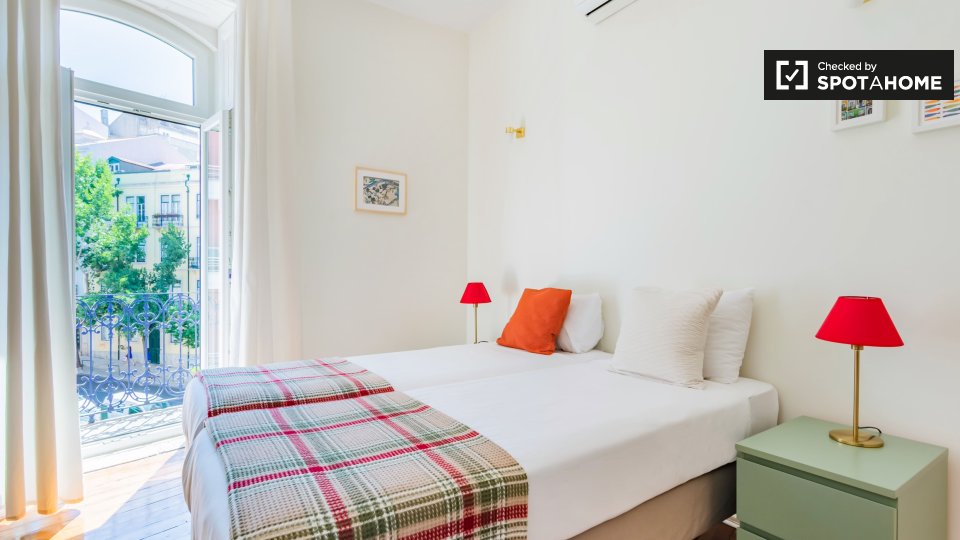 Apartment Lisbon, 3 beds — photo 6