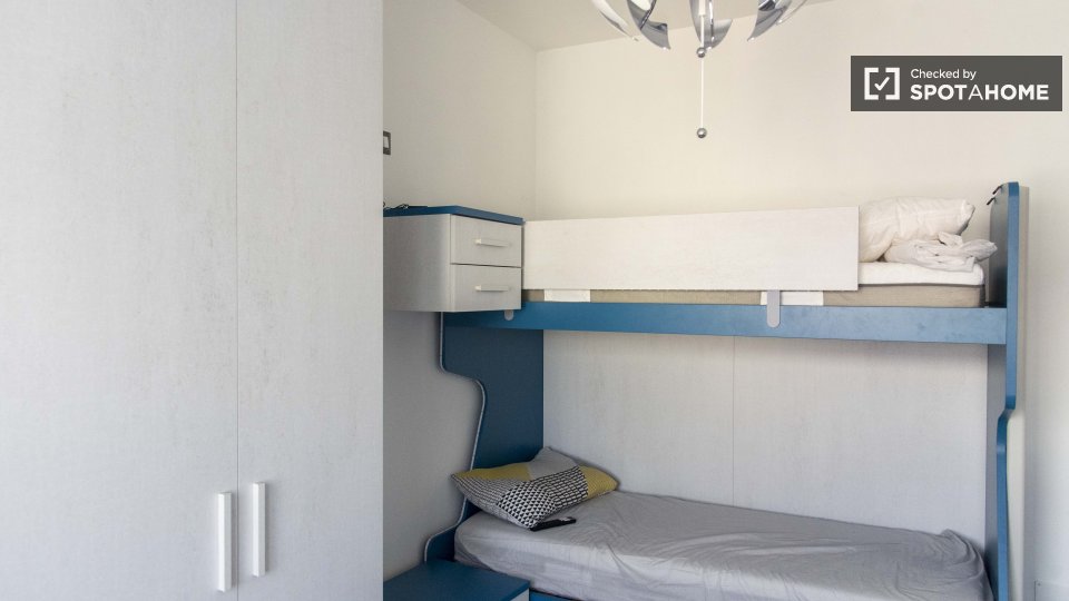 Double room Rome, 5 beds — photo 1