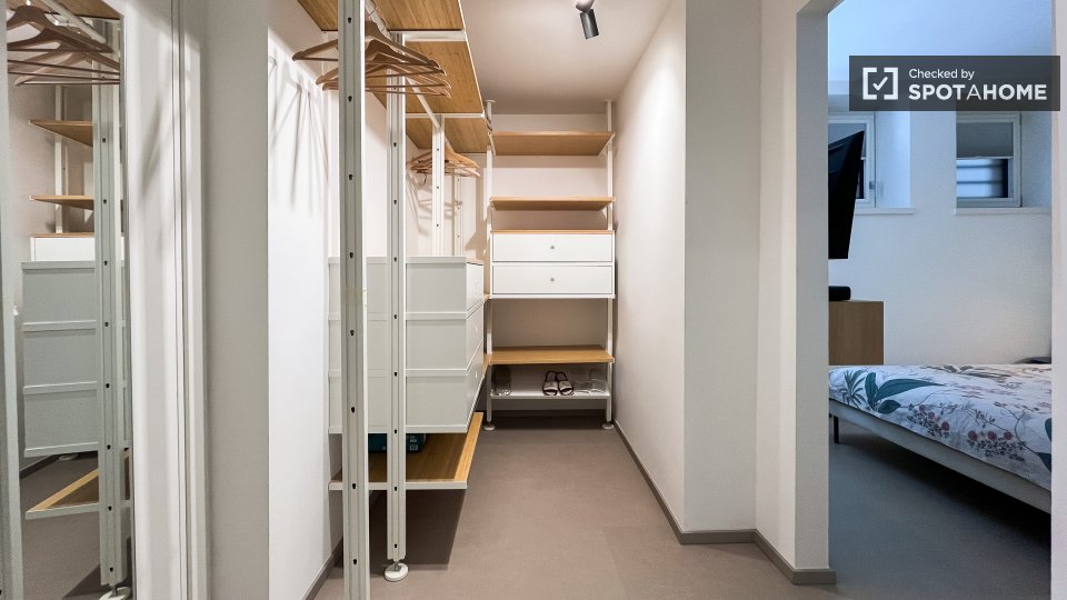 Apartment Milan, 1 bed — photo 9