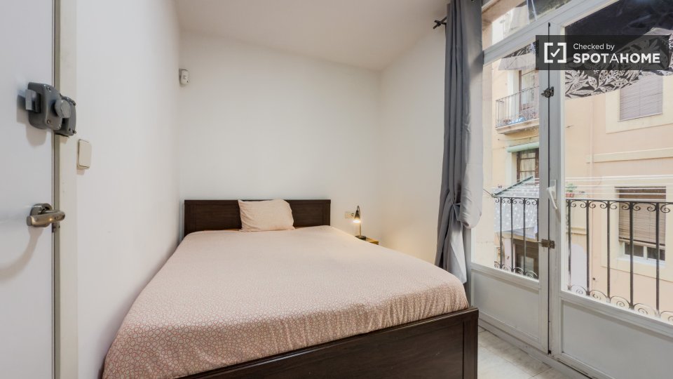 Double room Barcelona, 2 beds, 46m² — photo 21