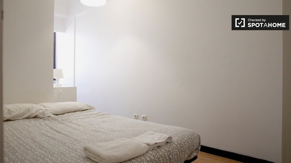Double room Lisbon, 10 beds — photo 1