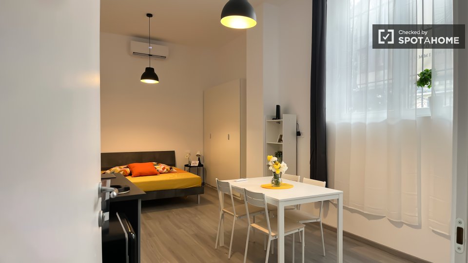 Apartment mono Milan, 43m² — photo 1