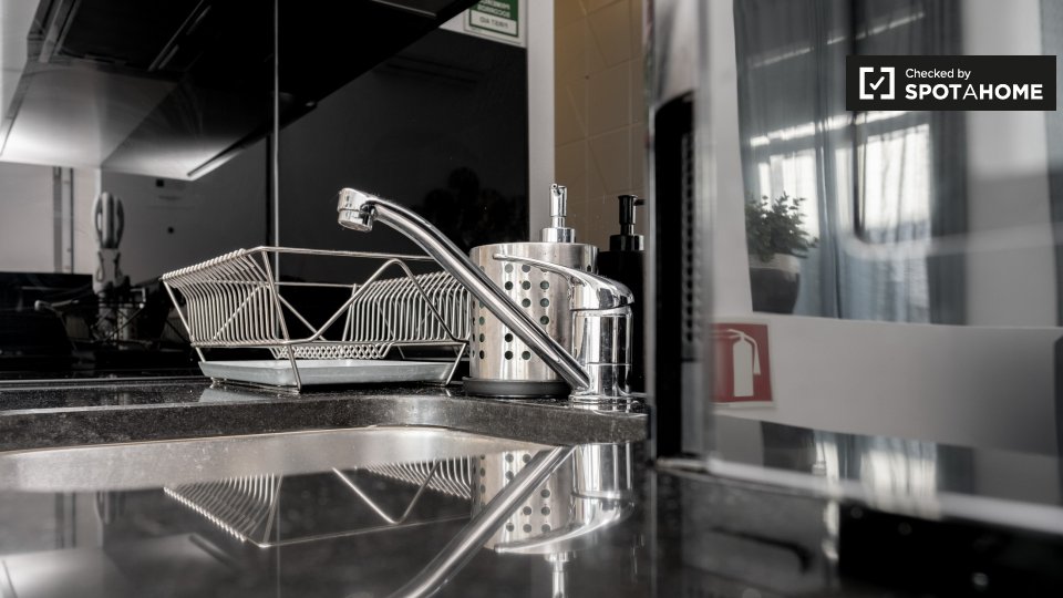 Apartment Porto, 1 bed, 40m² — photo 8