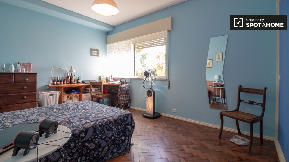 Double room Lisbon, 6 beds, 250m² — photo 4