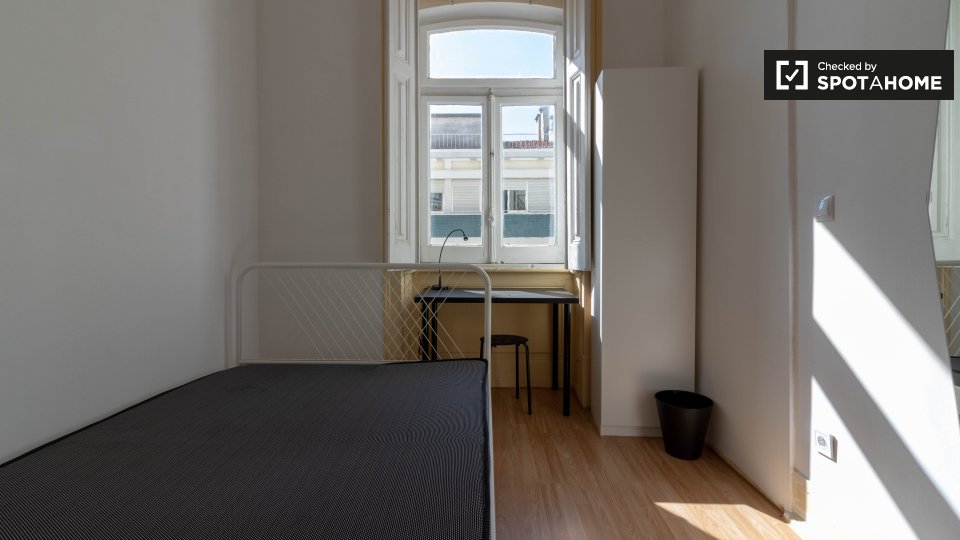 Double room Lisbon, 8 beds — photo 3