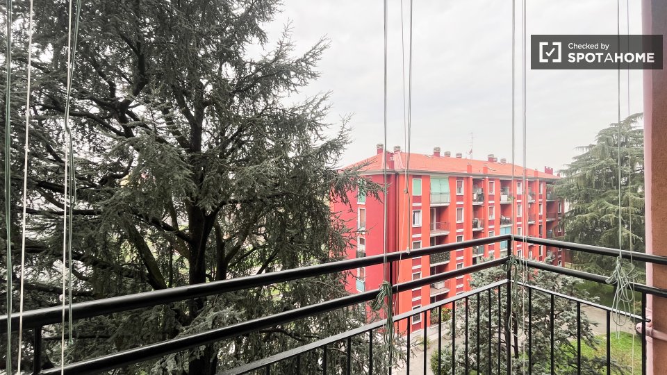 Double room Milan, 2 beds, 70m² — photo 17