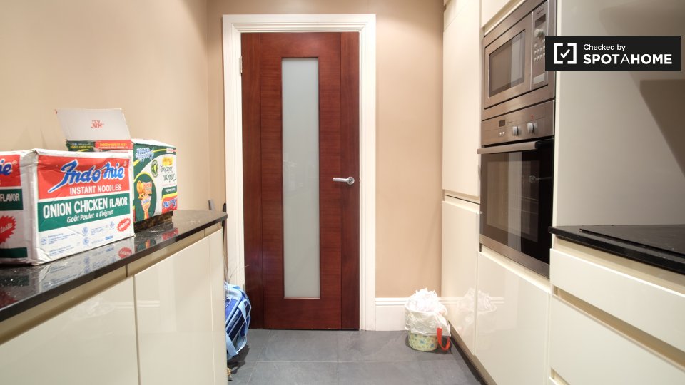 Double room London, 4 beds — photo 5
