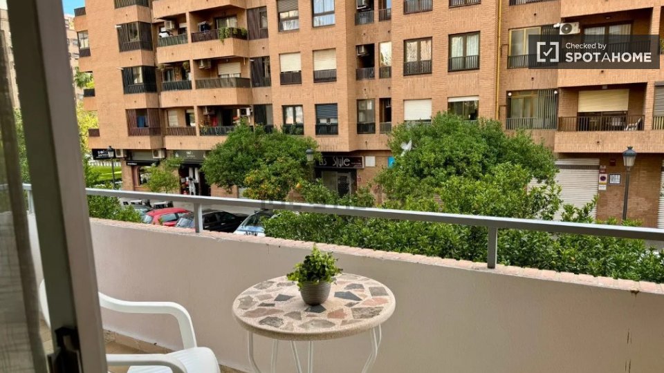 Double room Valencia, 4 beds — photo 8