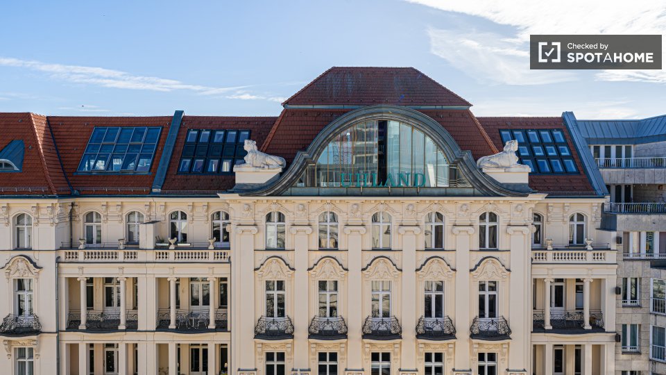Double room Berlin, 5 beds, 166m² — photo 6