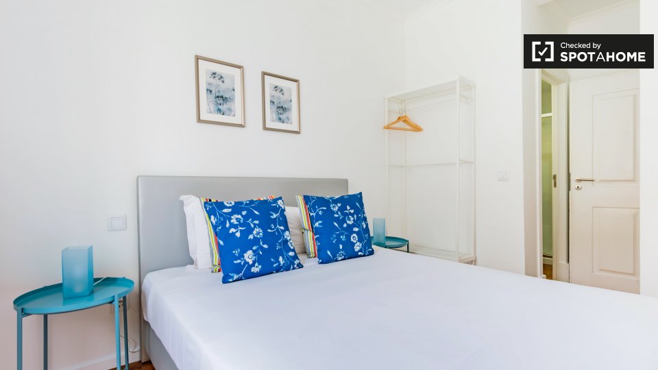Apartment Lisbon, 2 beds — photo 11