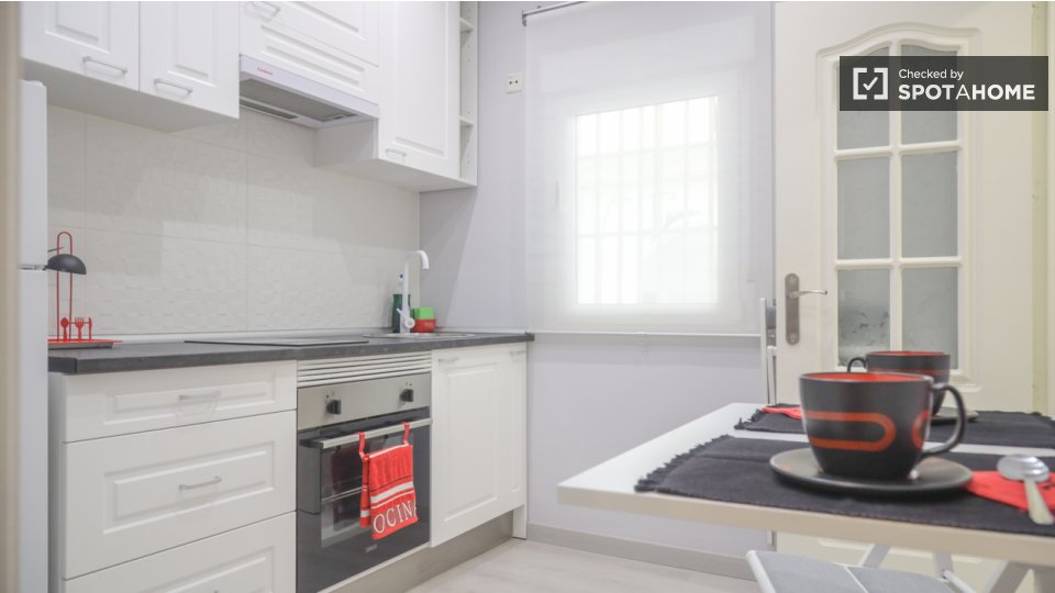 Apartment Madrid, 1 bed, 29m² — photo 3