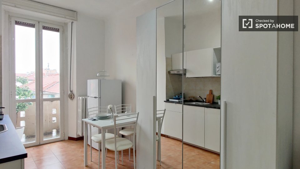Apartment mono Milan — photo 1