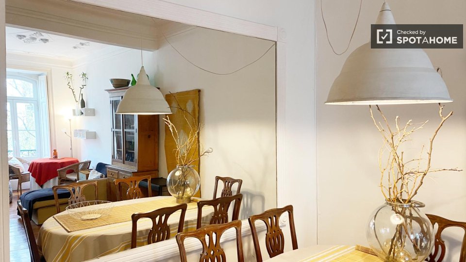 Apartment Lisbon, 1 bed, 95m² — photo 36