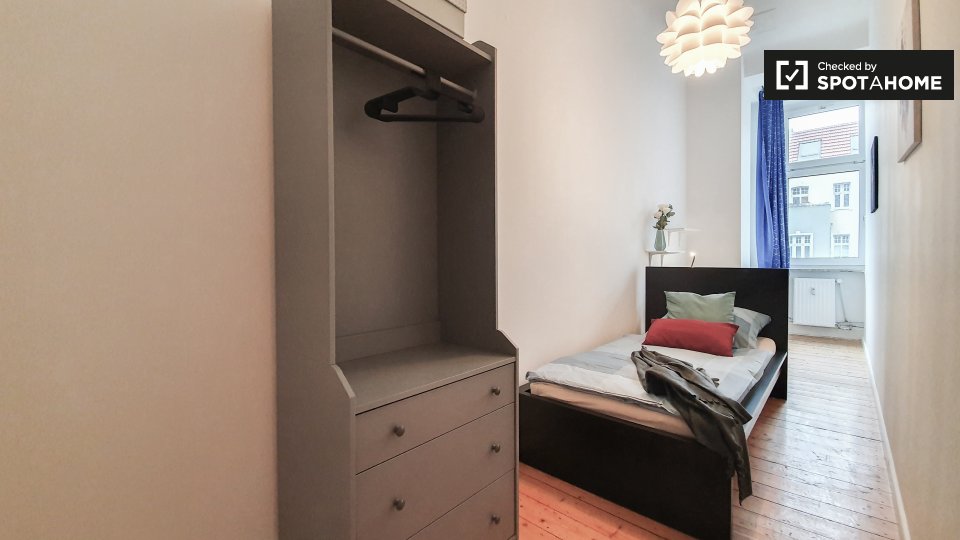 Double room Berlin, 5 beds — photo 9