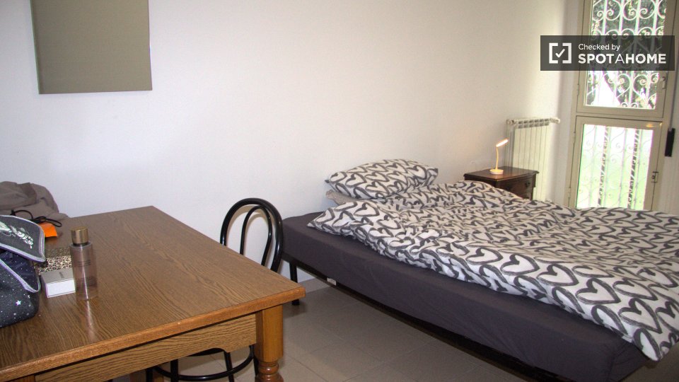 Double room Rome, 5 beds — photo 5