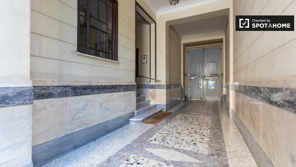 Double room Milan, 4 beds, 70m² — photo 12