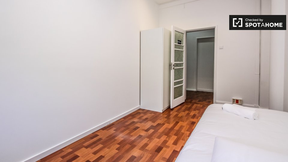 Double room Lisbon, 11 beds — photo 7
