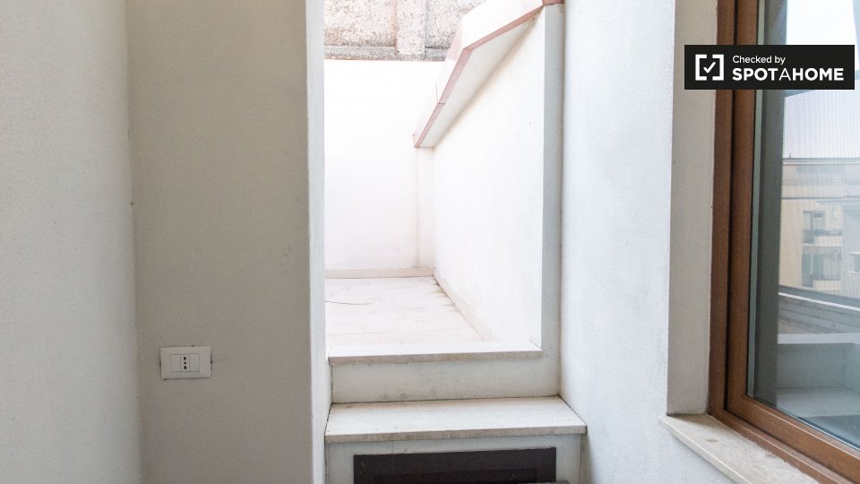 Apartment Rome, 1 bed — photo 8