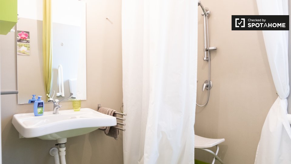Double room Rome, 8 beds, 300m² — photo 4