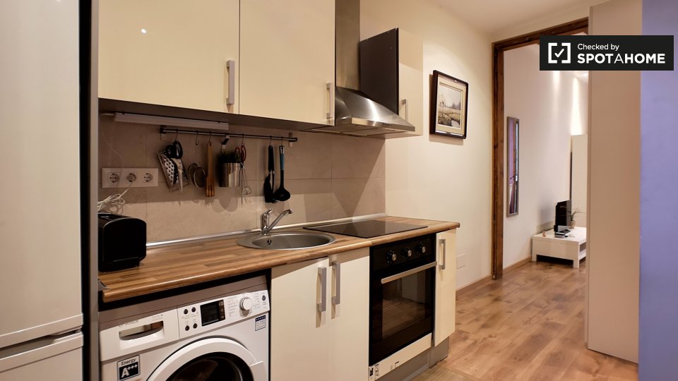 Apartment Barcelona, 1 bed, 36m² — photo 5
