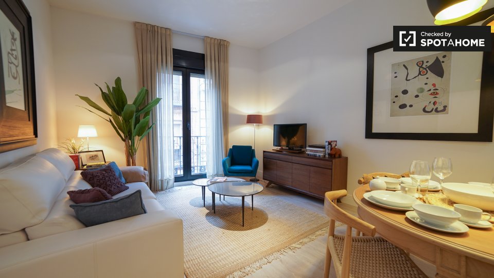 Apartment Madrid, 1 bed, 60m² — photo 1