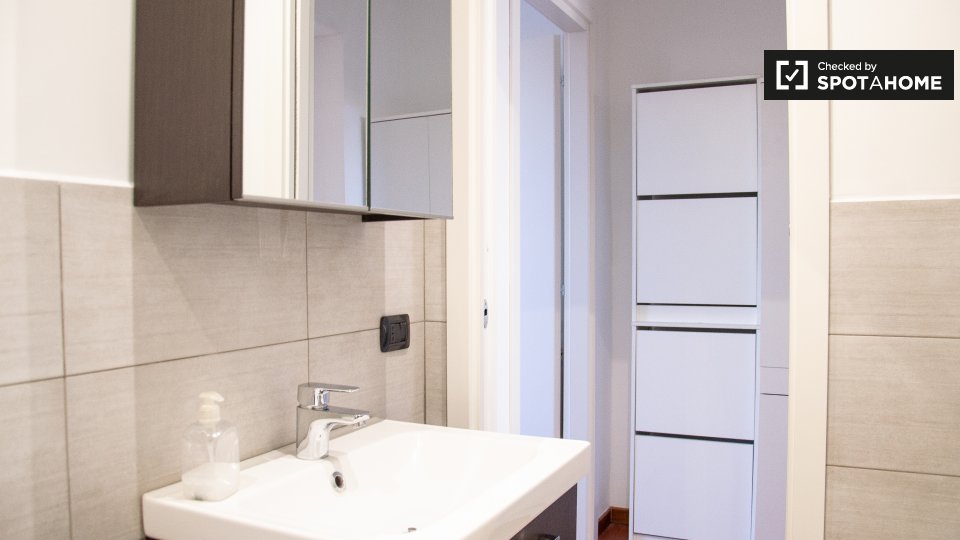Apartment Milan, 1 bed, 50m² — photo 2