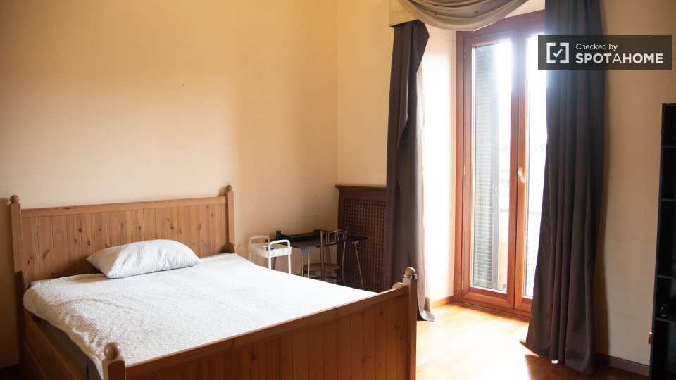 Double room Rome, 3 beds — photo 65