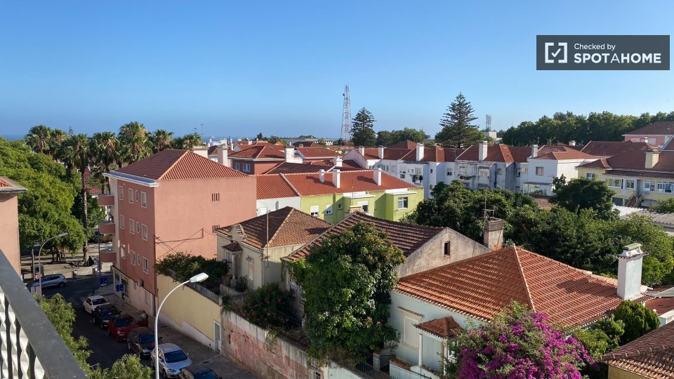 Apartment mono Lisbon, 55m² — photo 47