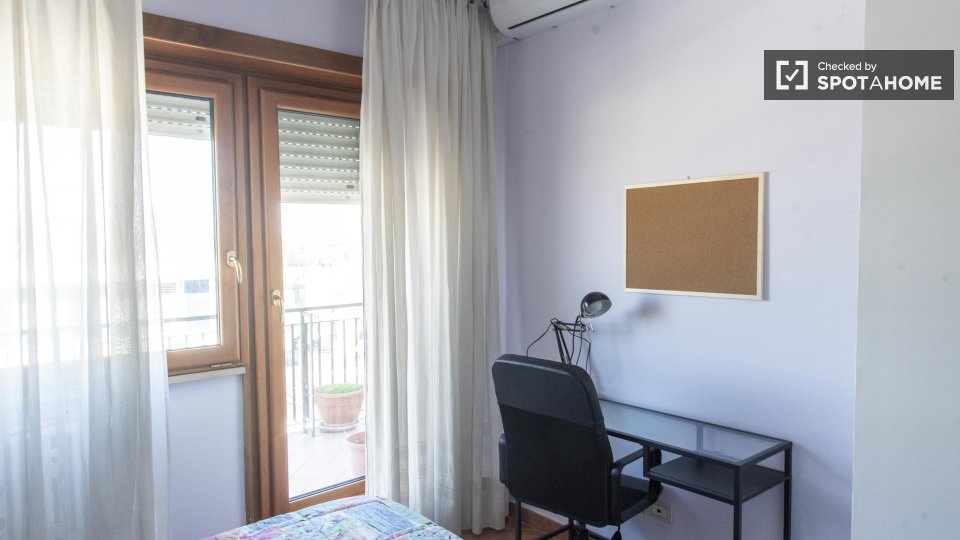 Double room Rome, 5 beds — photo 18