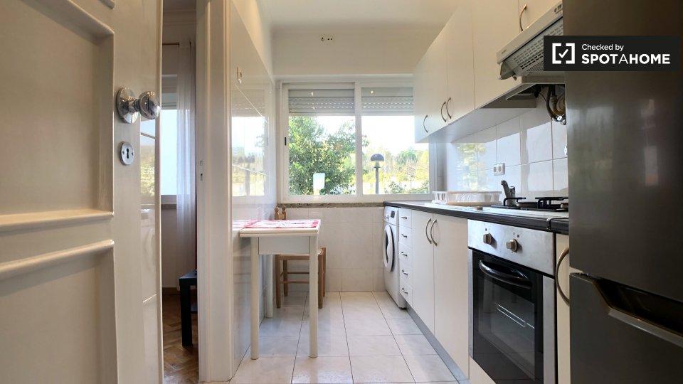 Apartment Lisbon, 1 bed, 60m² — photo 3