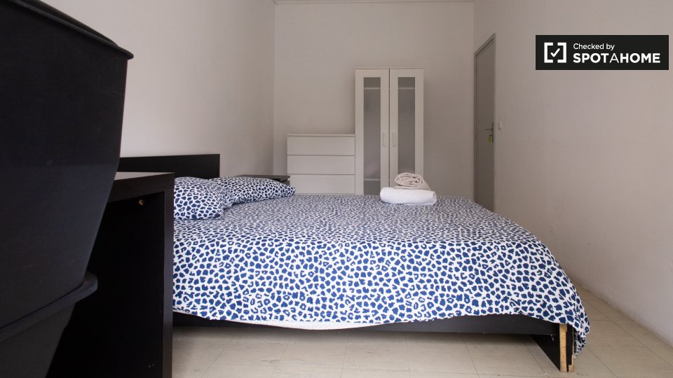 Double room Porto, 9 beds, 285m² — photo 2