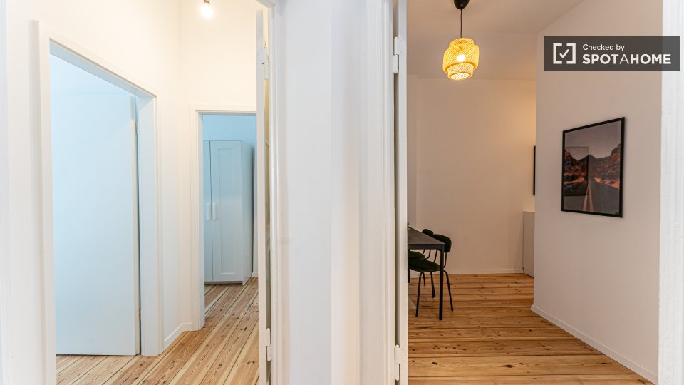 Double room Berlin, 5 beds, 79m² — photo 4