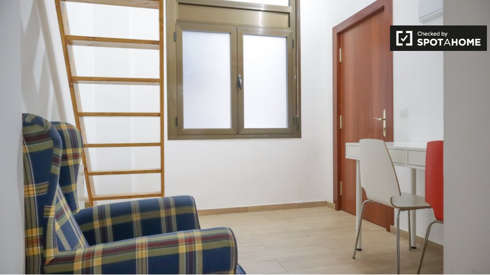 Apartment mono Madrid — photo 11