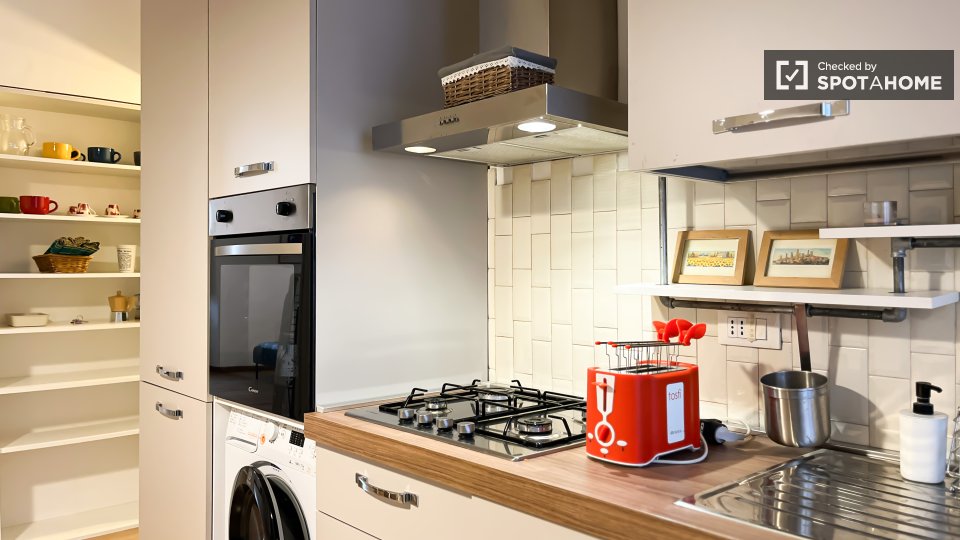Apartment Milan, 2 beds, 77m² — photo 12