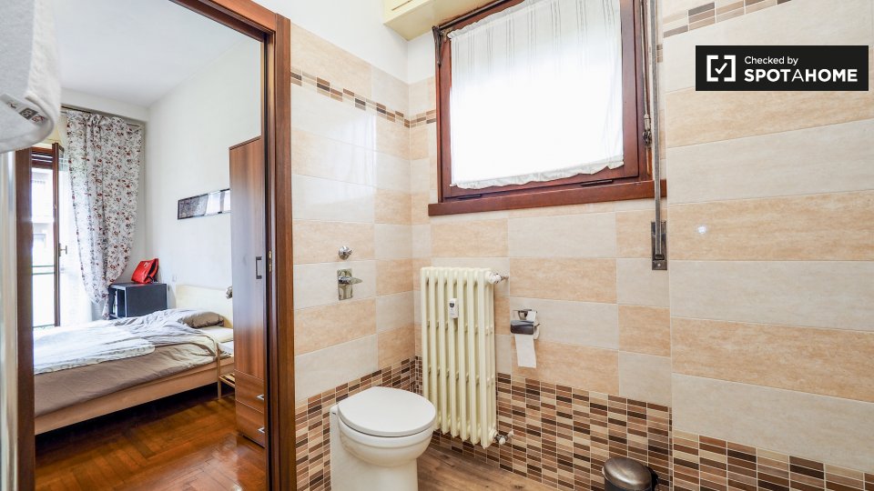 Double room Milan, 4 beds, 110m² — photo 6