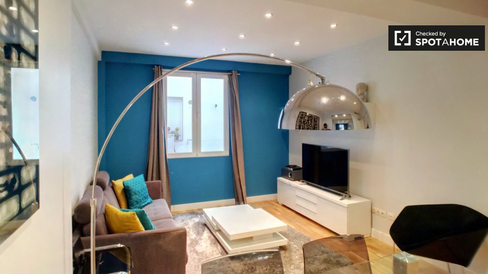 Apartment Madrid, 2 beds, 73m² — photo 2