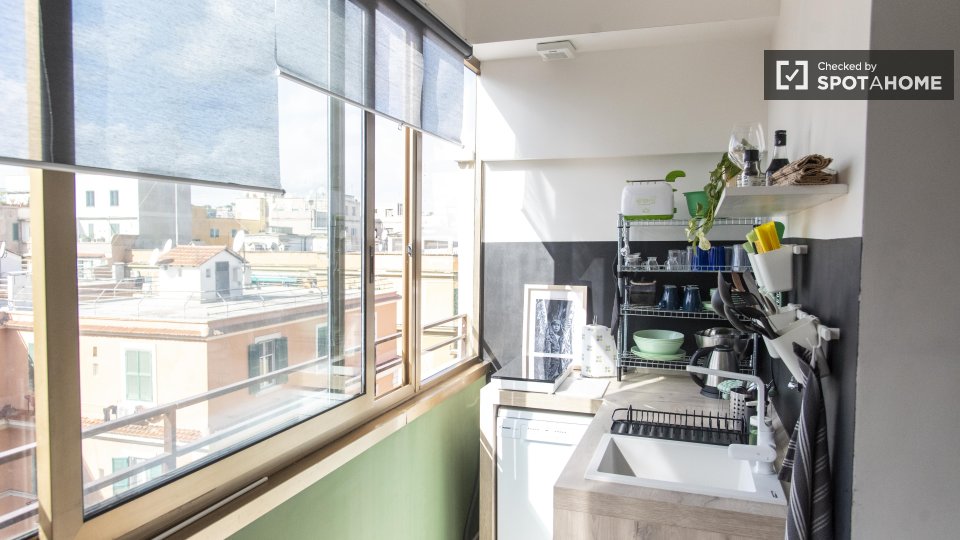 Apartment Rome, 1 bed — photo 8