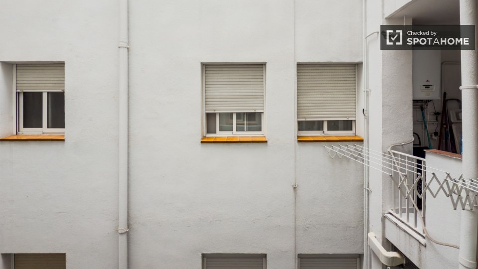 Double room Barcelona, 4 beds, 100m² — photo 32