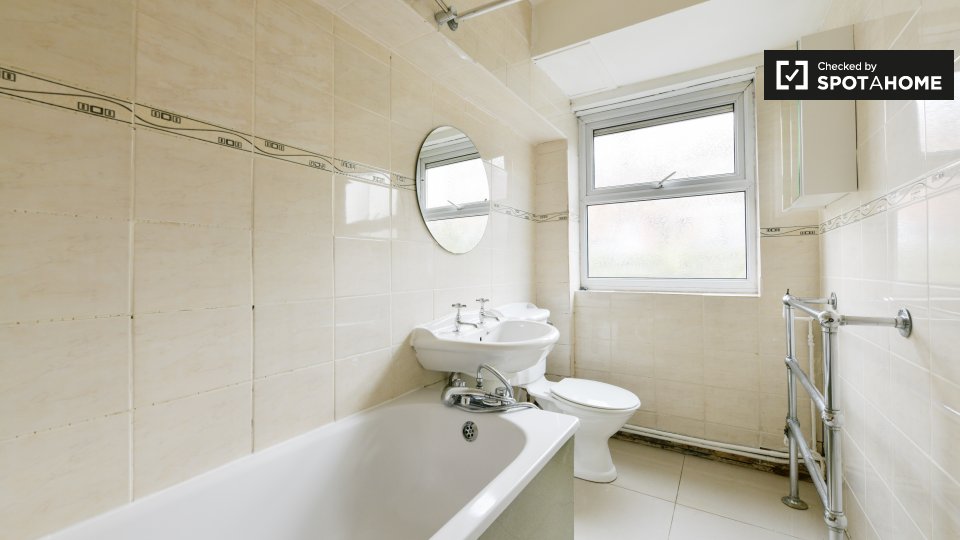 Double room London, 4 beds — photo 9