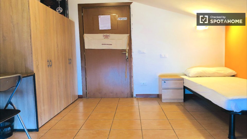 Double room Rome, 33 beds — photo 22