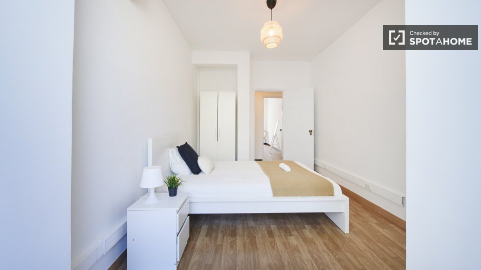 Double room Lisbon, 9 beds — photo 11