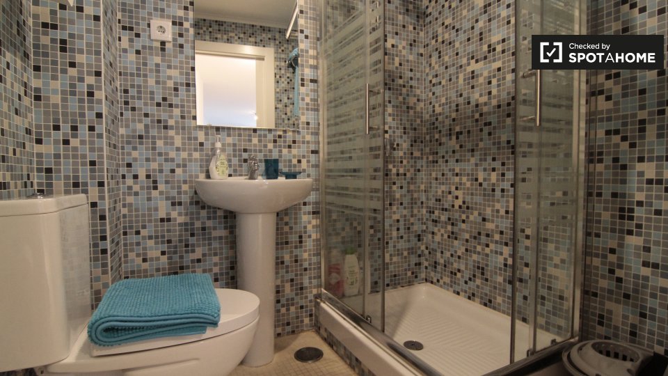 Apartment mono Lisbon, 35m² — photo 12