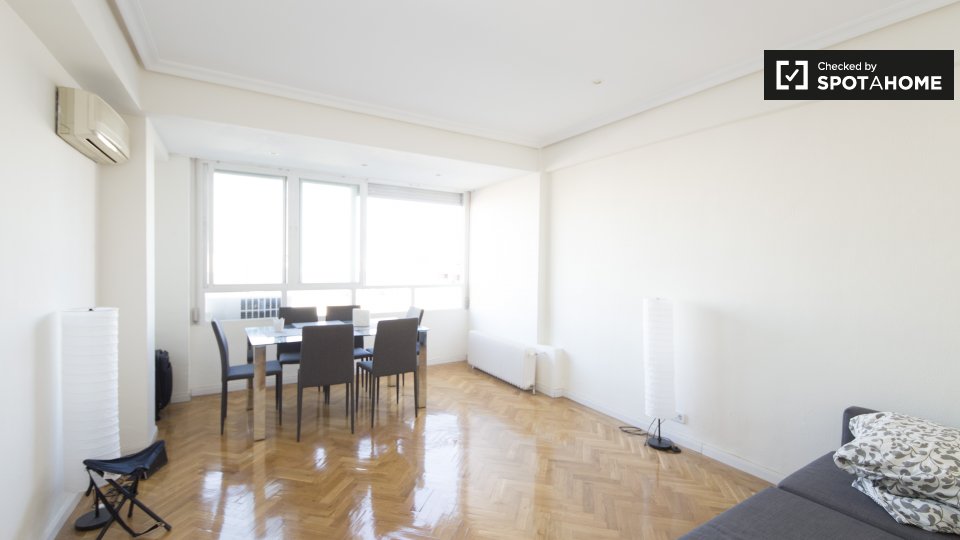 Habitación doble Madrid, 2 habitaciones, 80m² — foto 7