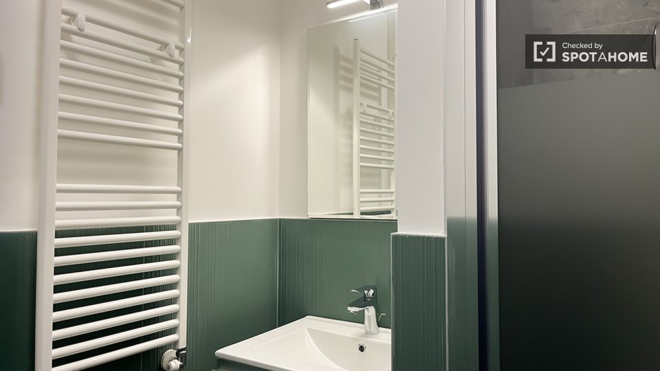 Double room Milan, 9 beds — photo 7