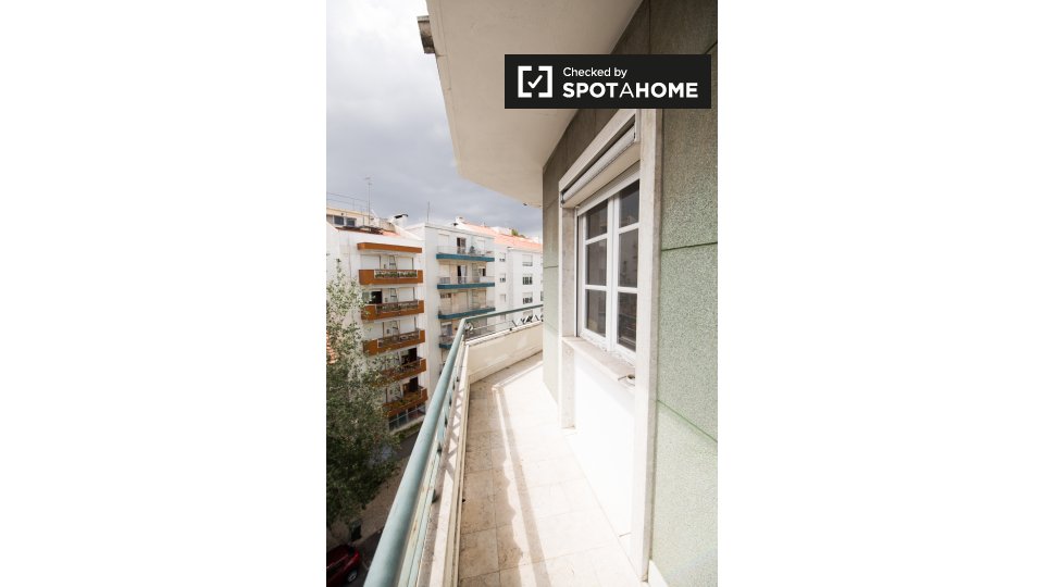 Double room Lisbon, 7 beds, 100m² — photo 5