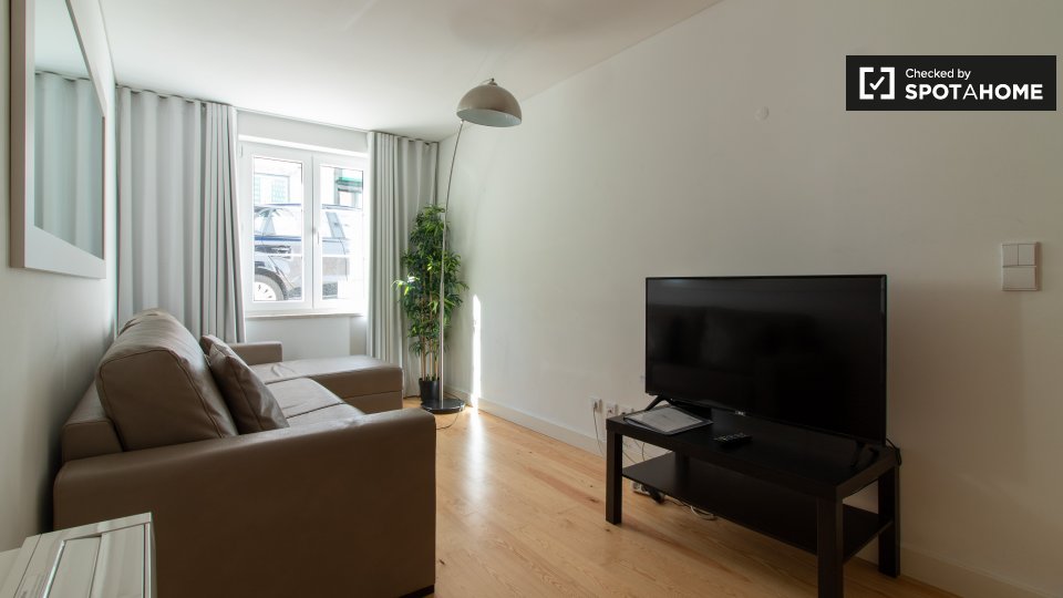 Apartment Lisbon, 2 beds — photo 2